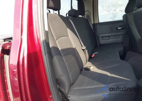 2019 Ram 1500 Classic Warlock 4X4 6'4 Box из США, поврежденный, VIN 1C6RR7GG8KS735946